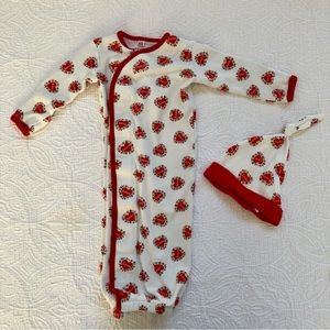 Magnetic Me sleeper gown and hat